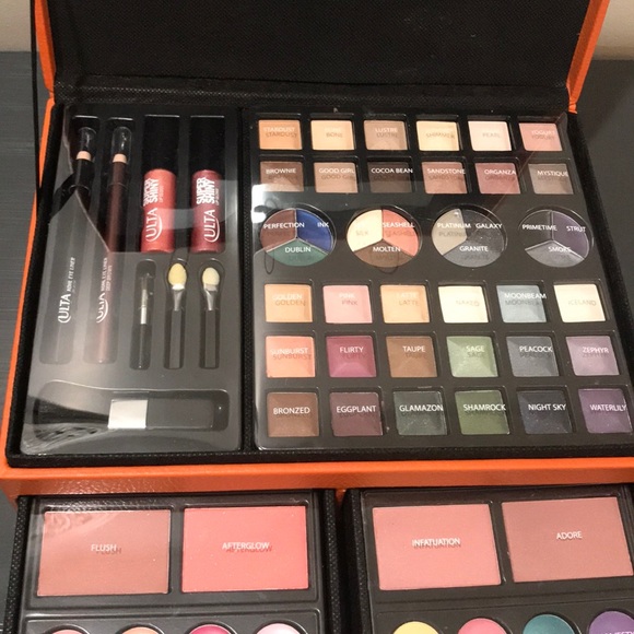Ulta Makeup Kit - Picture 4 of 5